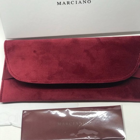 New Marciano by Guess Eyeglass case burgundy - Picture 2 of 4